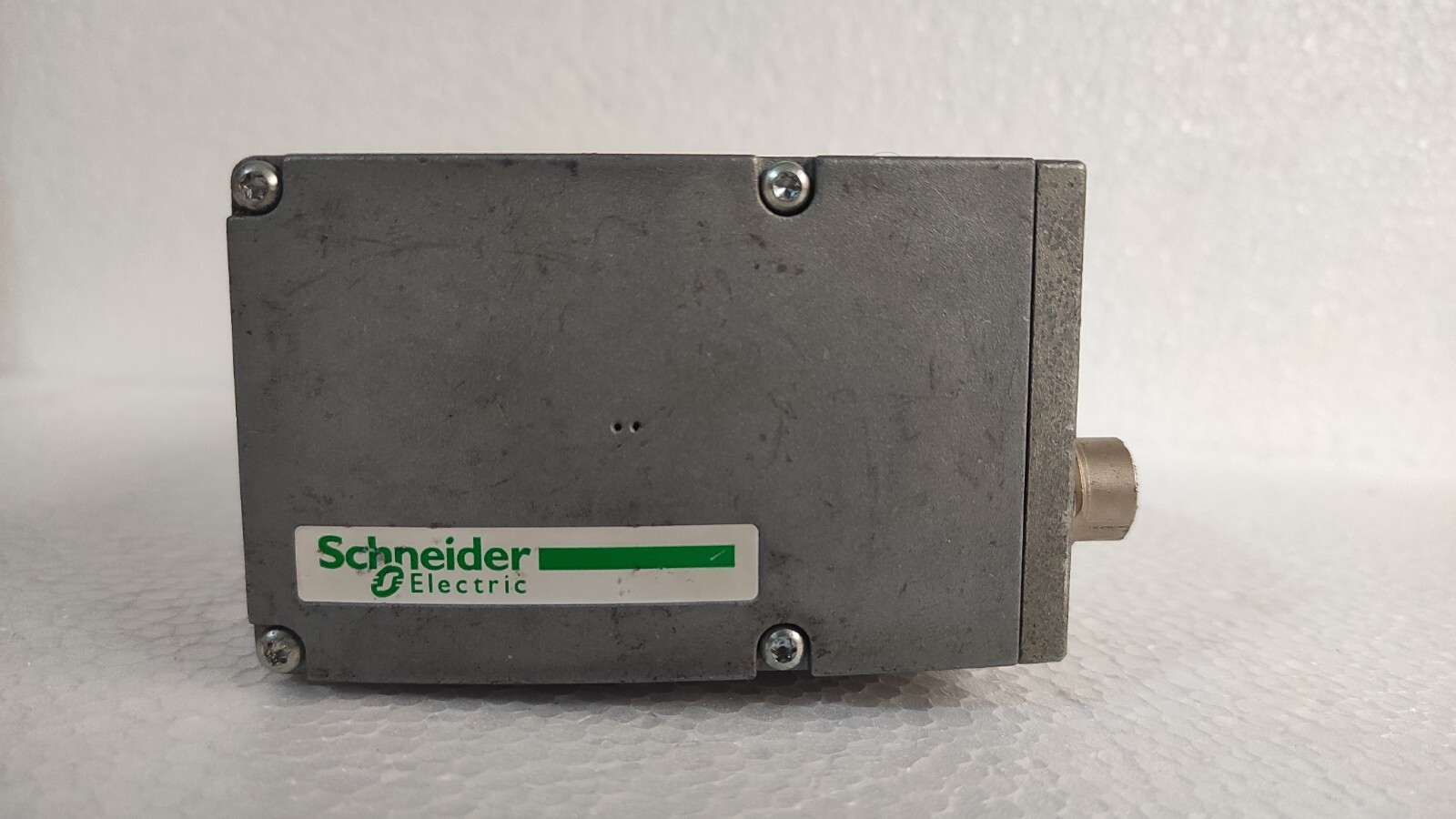 admin/uploads/uploads/Schneider ils2t571pc1a0 _7.webp